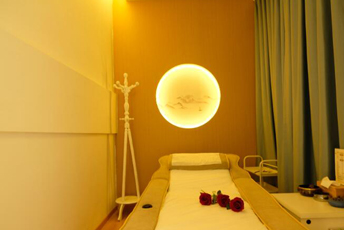 天津河东日式指压的寂静美学：在按压中听见雪落的声音